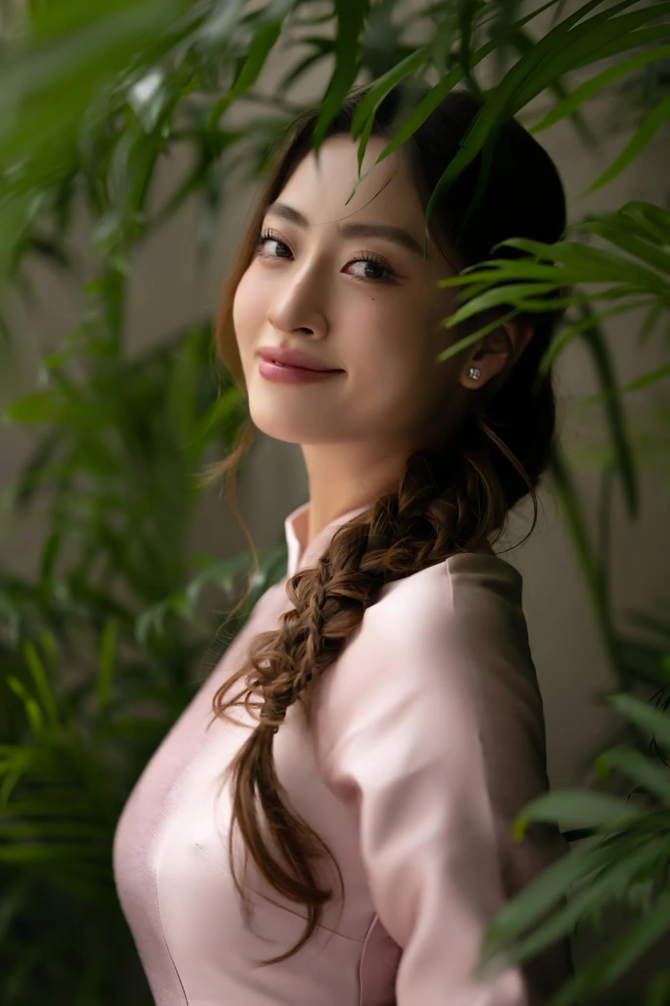 Lương thùy linh 7