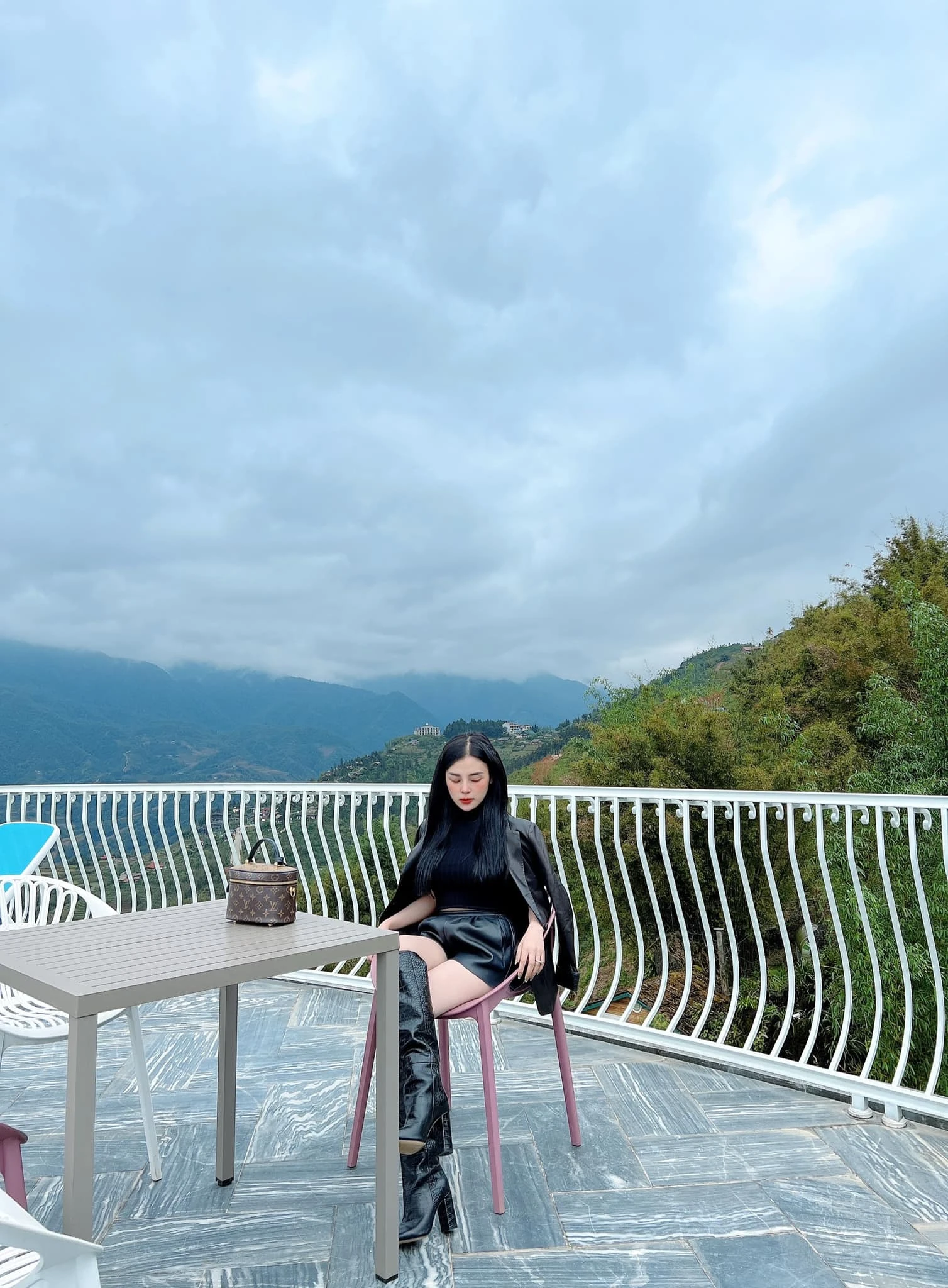 Phạm thị ngọc linh 1